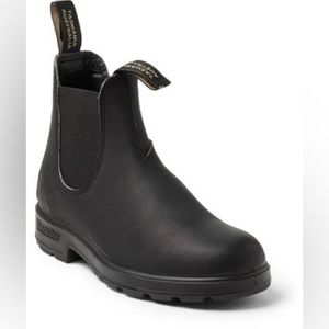 BLUNDSTONE booties • 36 • NWOB • Black • woman’s